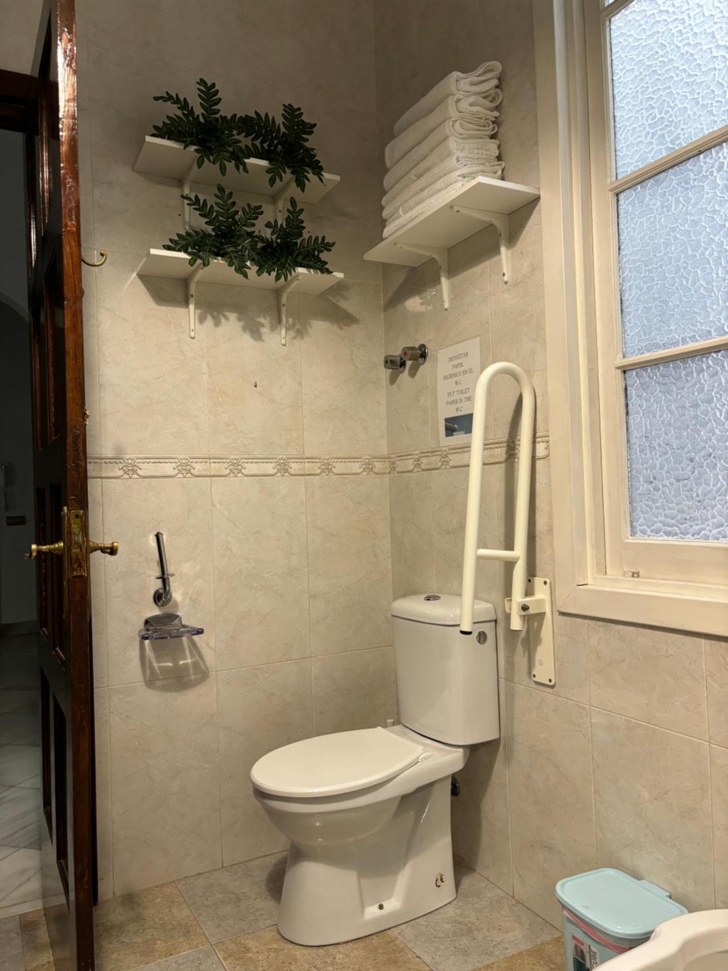 Apartamento En El Centro Historico De Malaga Ngoại thất bức ảnh